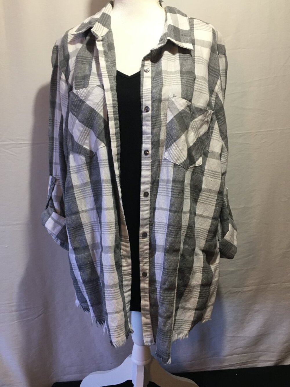 Gray White Plaid Split Back Frayed Hem Flannel Button Down Tunic Shirt